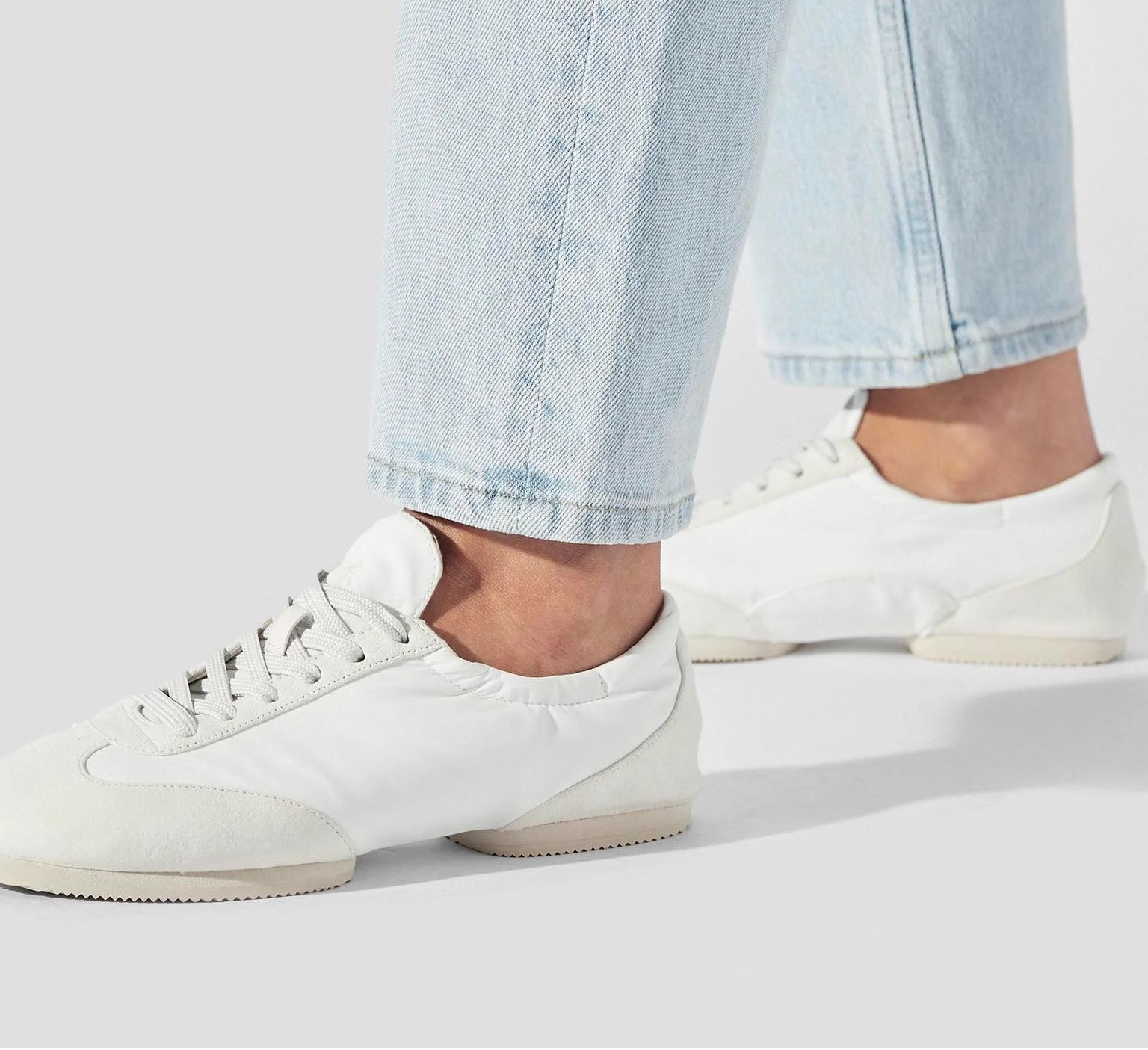 Polo Ralph Lauren｜Suede Pony Ballerina - 柔霧奶白 (歐洲限定款)